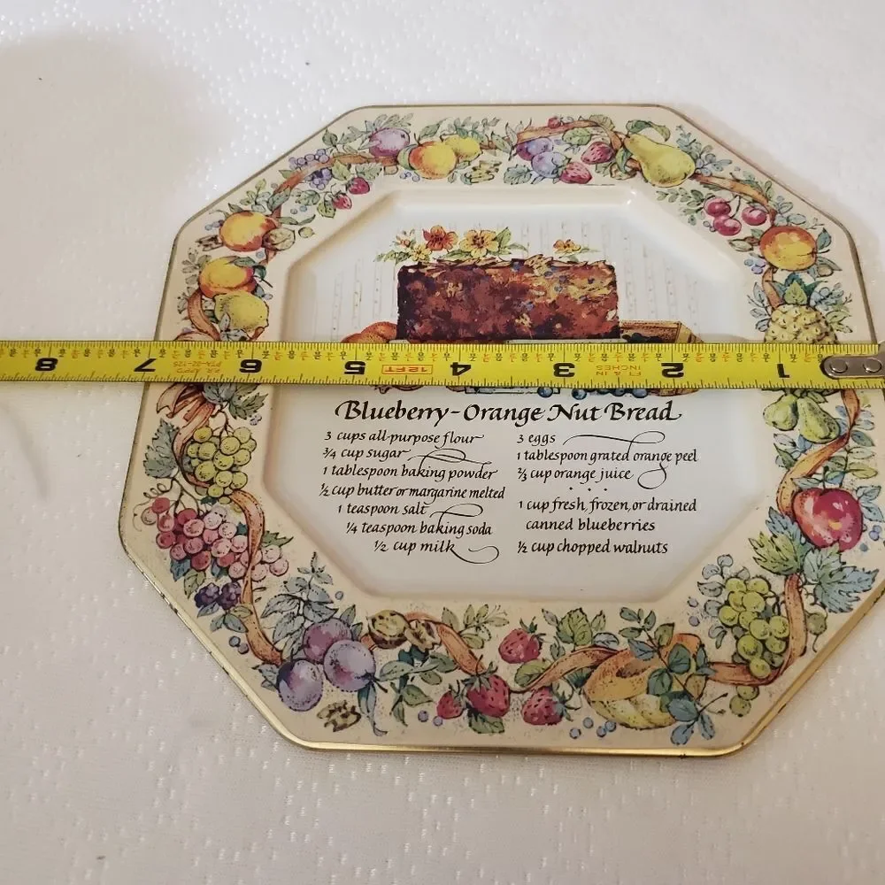 Avon VTG Recipes Tin Platters